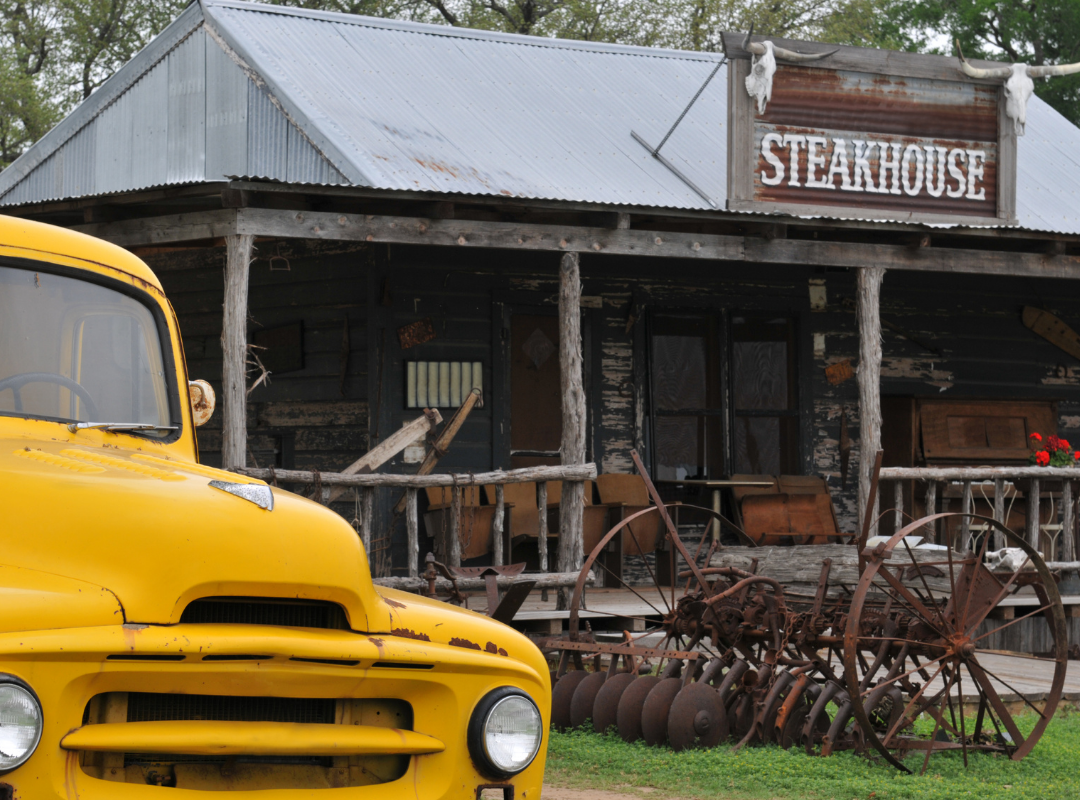 restaurants near Muskegon, mi